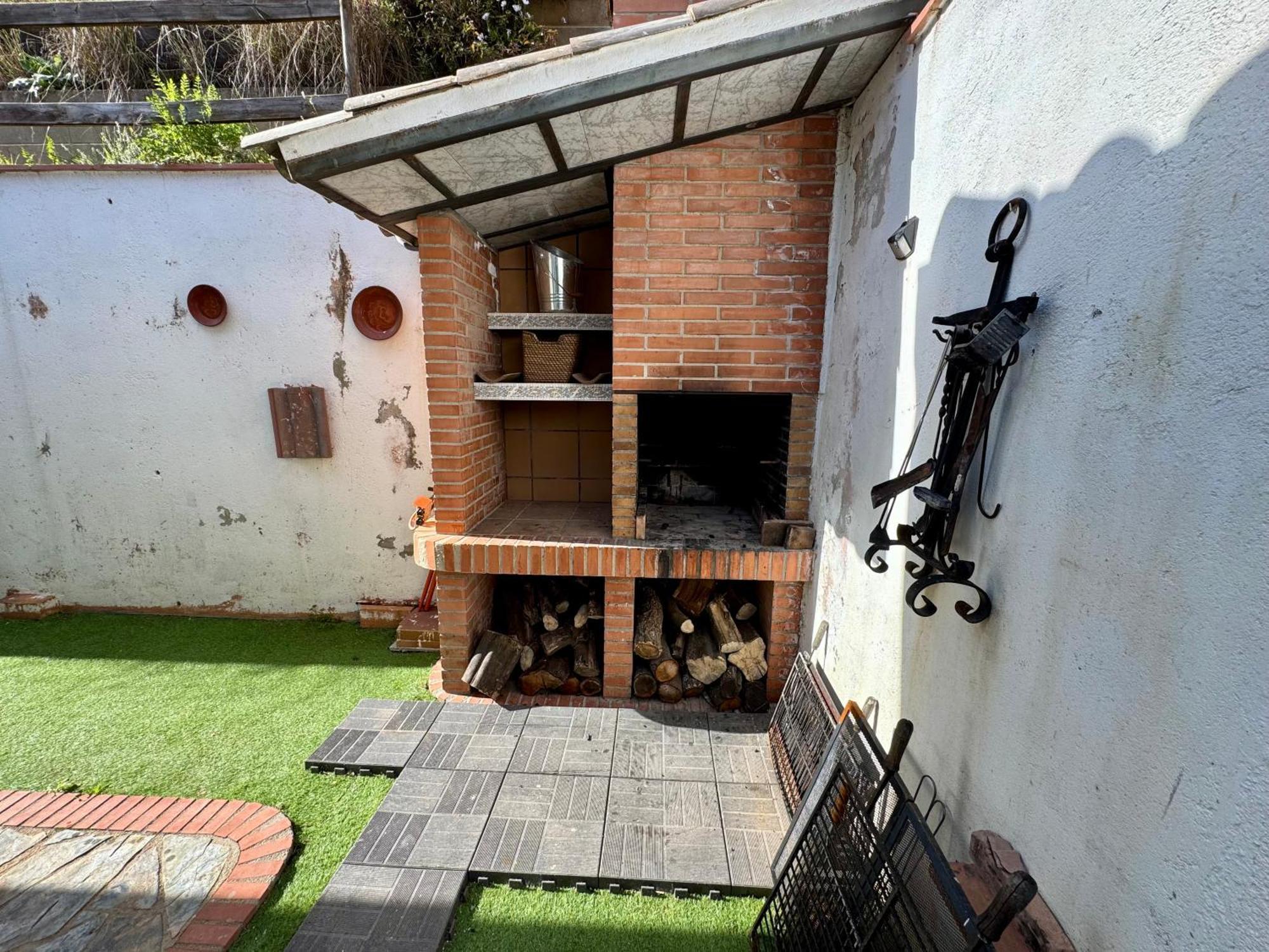 Casa Paraiso Piscina Tranquilidad Sant Cebria de Vallalta ภายนอก รูปภาพ
