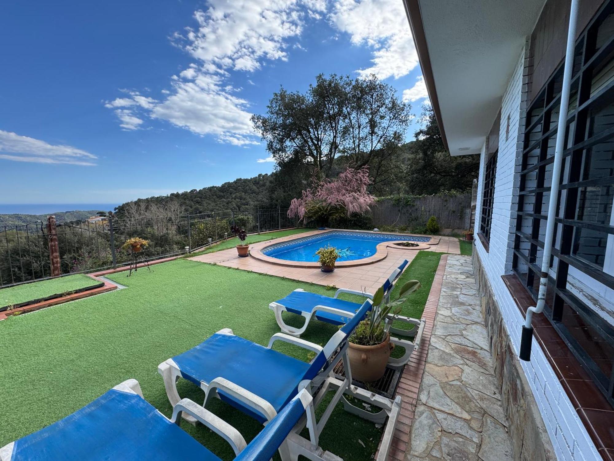 Casa Paraiso Piscina Tranquilidad Sant Cebria de Vallalta ภายนอก รูปภาพ